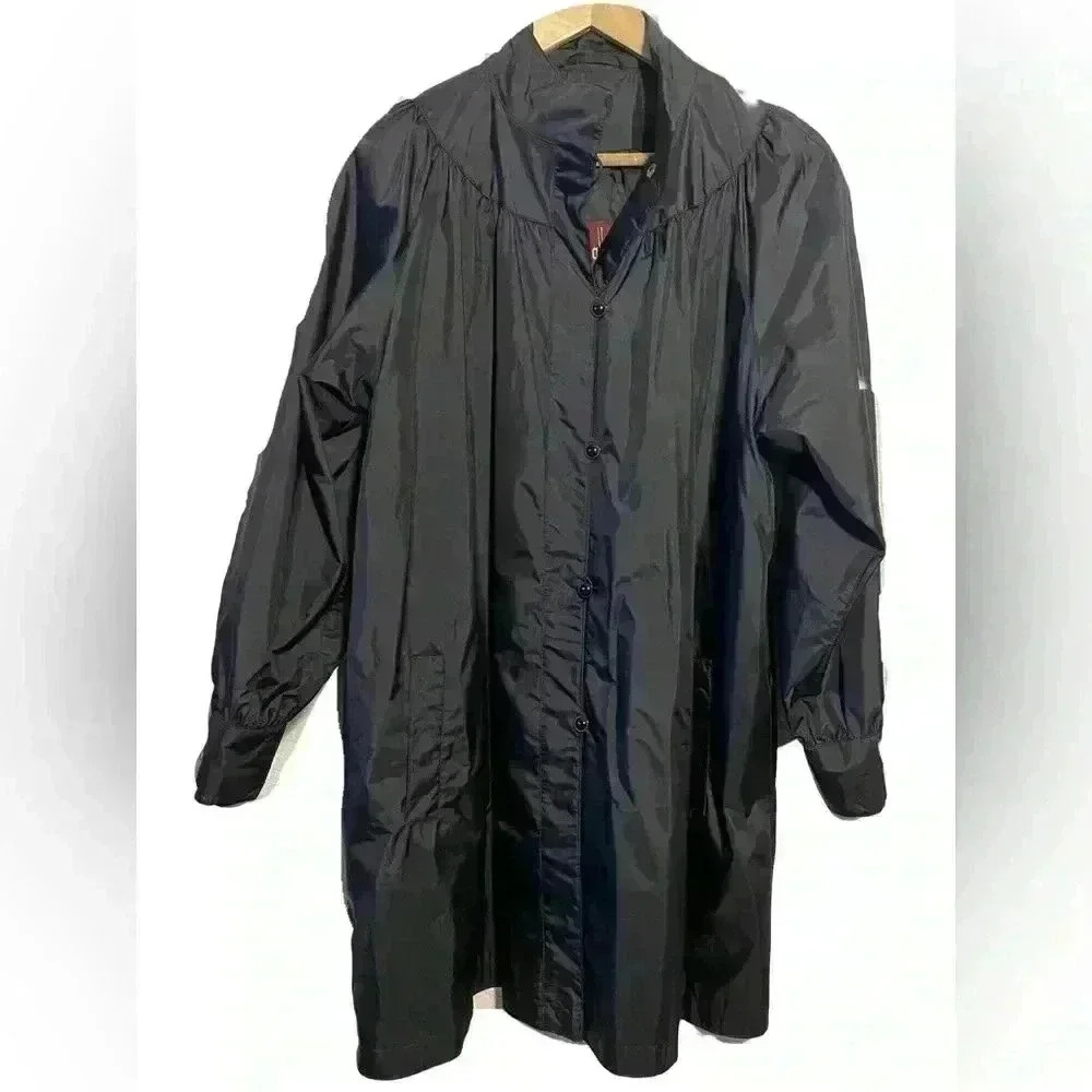 Adorable Vintage  JGALLERY rain coat. Button up.